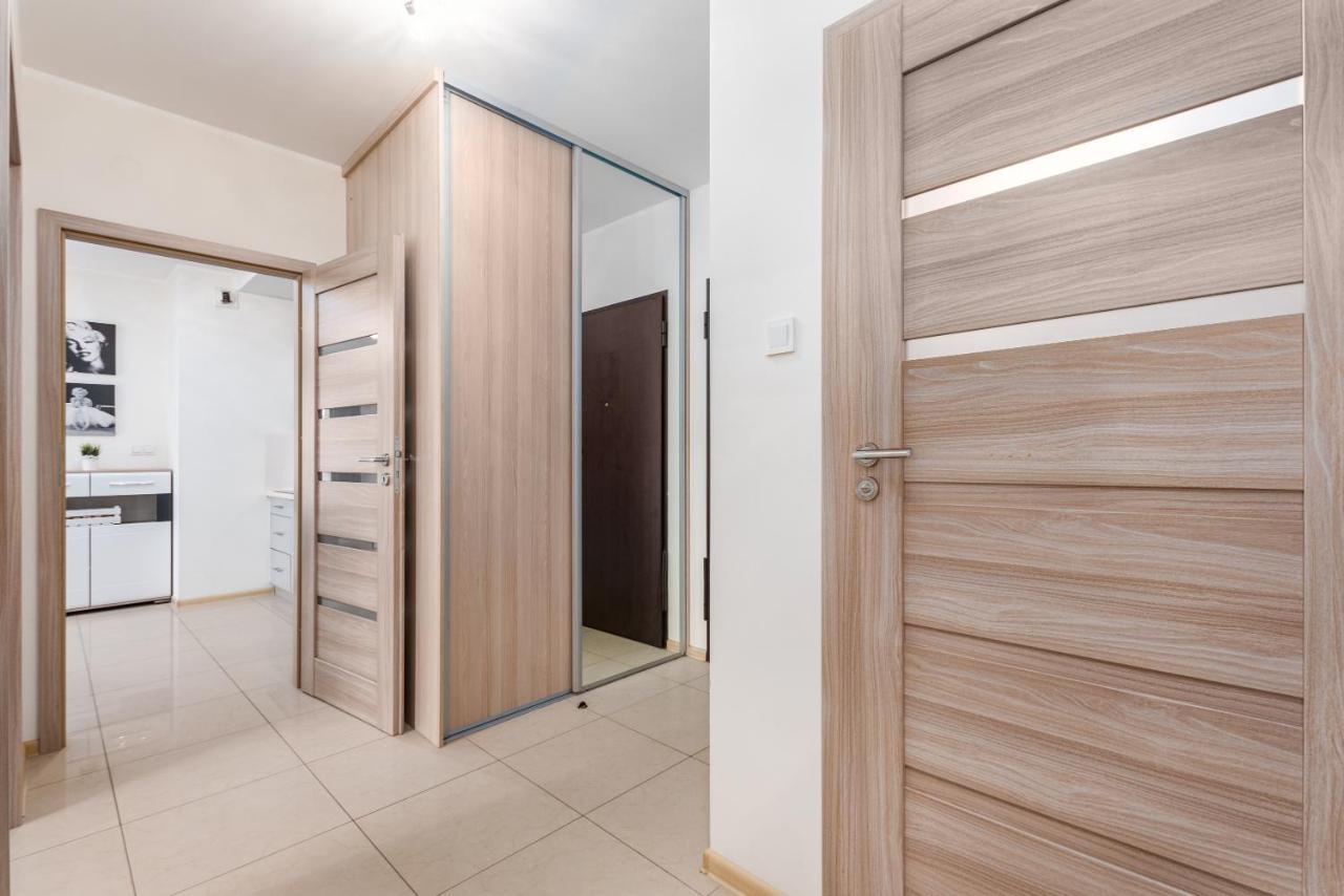 Al Krakowska 291A By Homeprime Varsavia Esterno foto