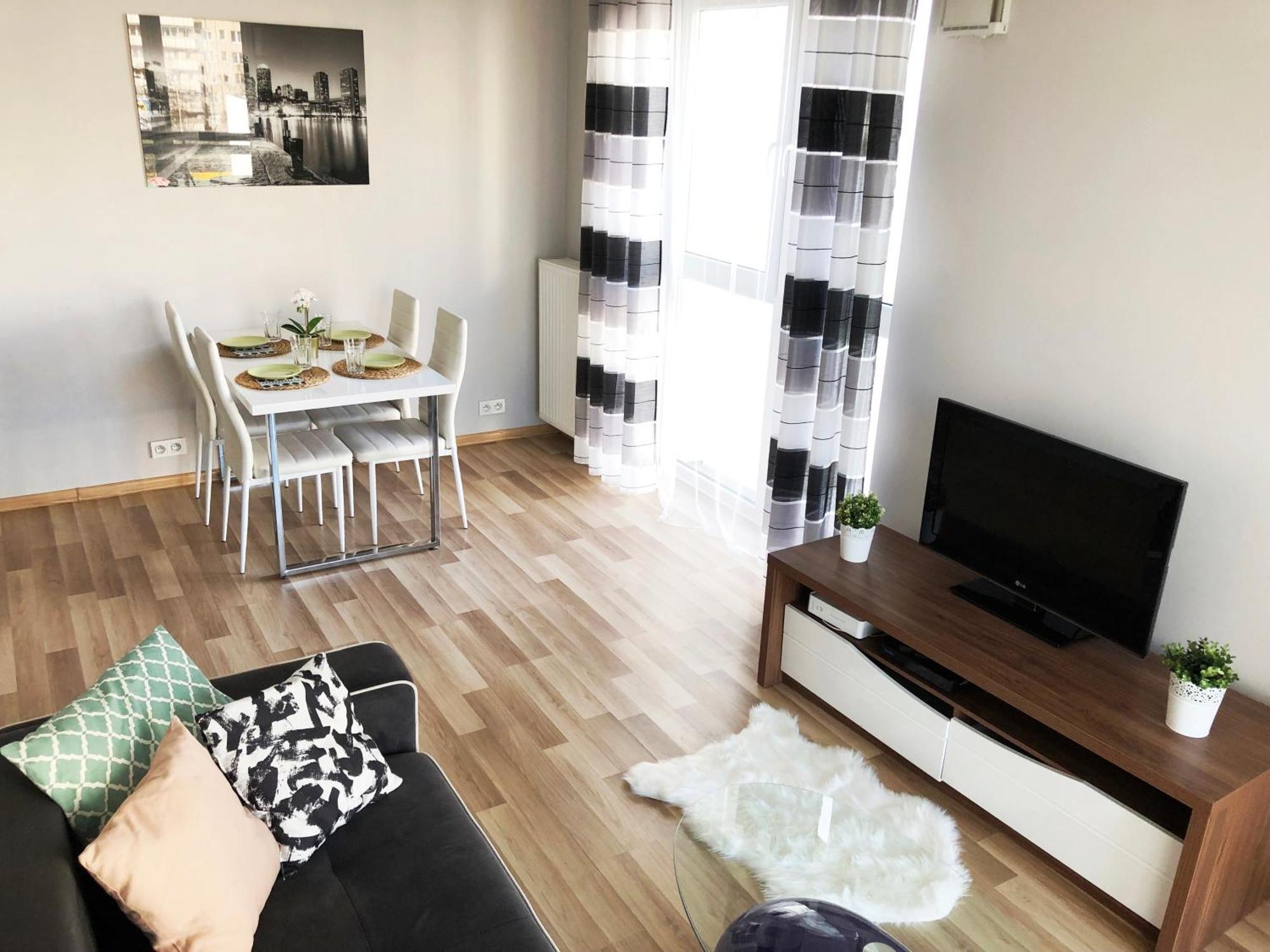 Al Krakowska 291A By Homeprime Varsavia Esterno foto